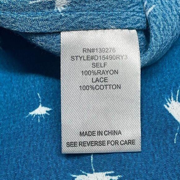 Daniel Rainn Blue Dandelion Cap Sleeve Crochet Detail Top - XS - Picture 7 of 7